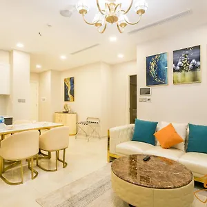 Liam Service - Vinhome Central Park Apartment Ho Chi Minh City